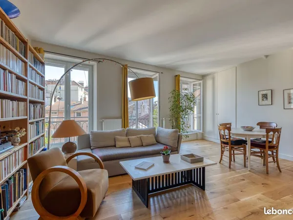Appartement 4 pièces 84 m²