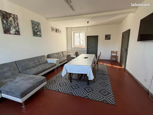 Maison 9 pièces 196 m²
