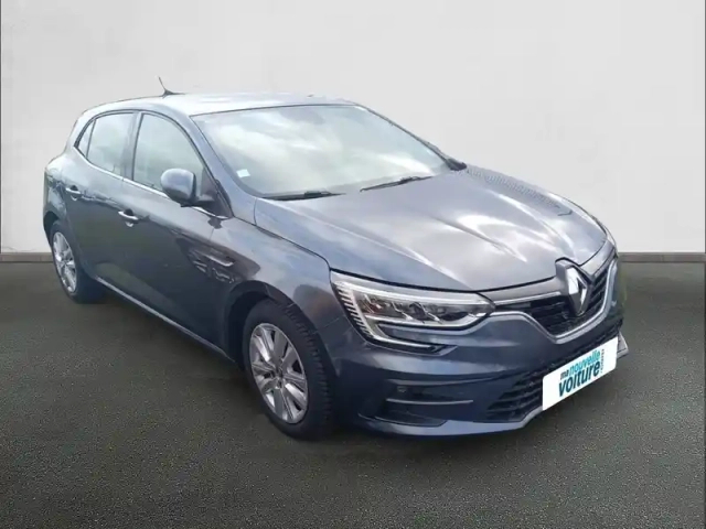 Renault Megane mégane iv berline blue dci 115 edc — photo 24