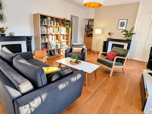 T3 de 88 m², lumineux et beaux volumes - Grenoble - Saint-Bruno