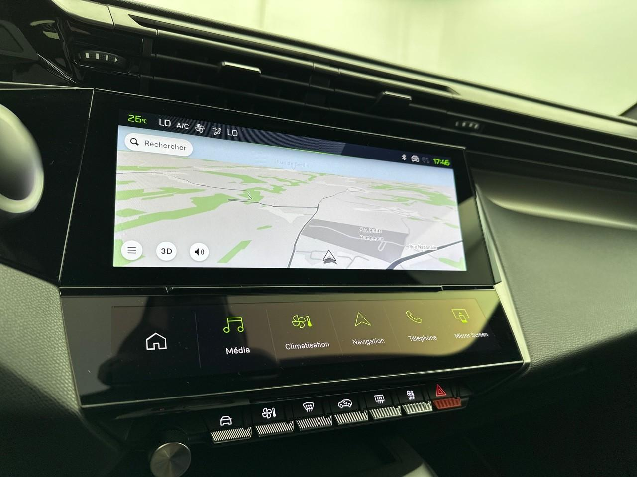 Peugeot 308 hybrid 136 e-dcs6 gt — photo 10