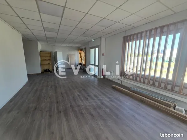 Bureaux 160 m²