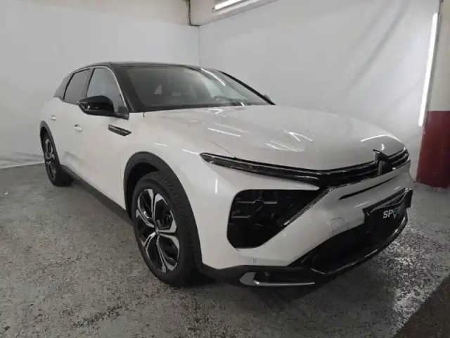 Citroën C5 x hybride rechargeable 225ch shine ëeat8 — photo 3