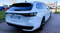 Volkswagen Passat Sw 2.0 TDI EVO 150ch R-Line DSG7 — photo 12