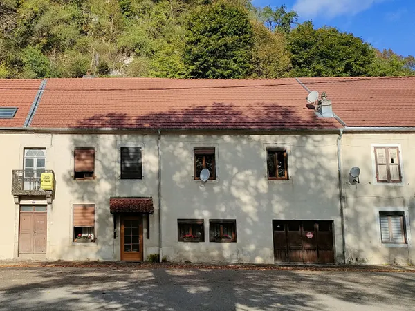 Maison 8 pièces 226 m²