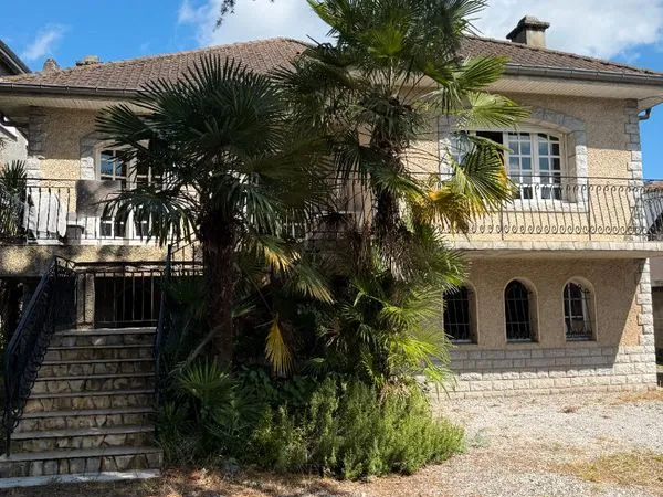 Maison 7 pièces 195 m²