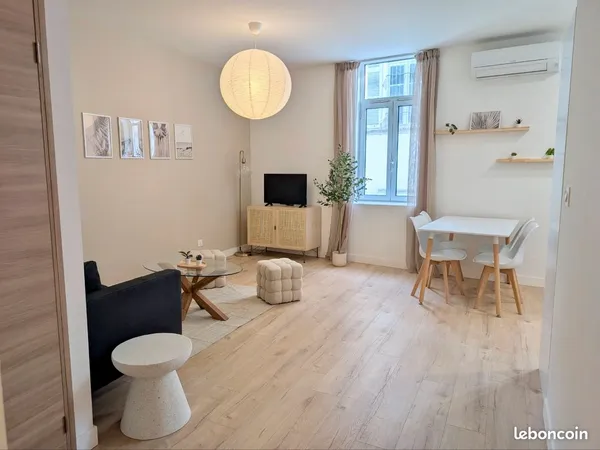 Appartement T2 neuf, meublé et équipé - Centre-ville de Mont-de-Marsan