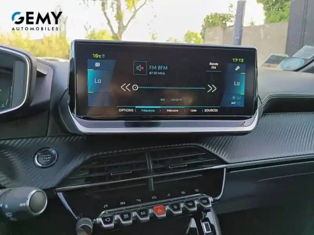 Peugeot 208 electrique 50 kwh 136ch — photo 14