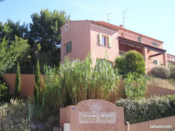 Villa T5 avec studio inclus - proche du centre-ville - quartier St Eutrope