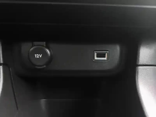 Citroën C3 bluehdi 100 ch bvm6 plus — photo 13