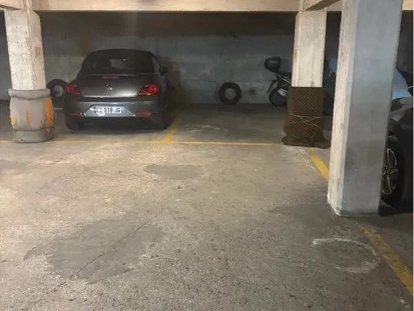 Place parking Paris 17 Rome cardinet