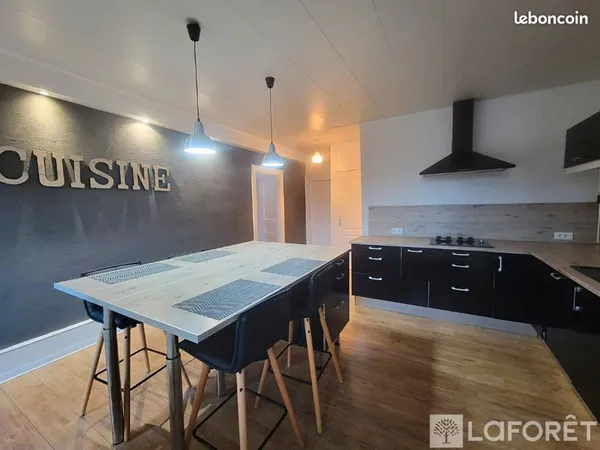 Appartement 5 pièces 136 m²