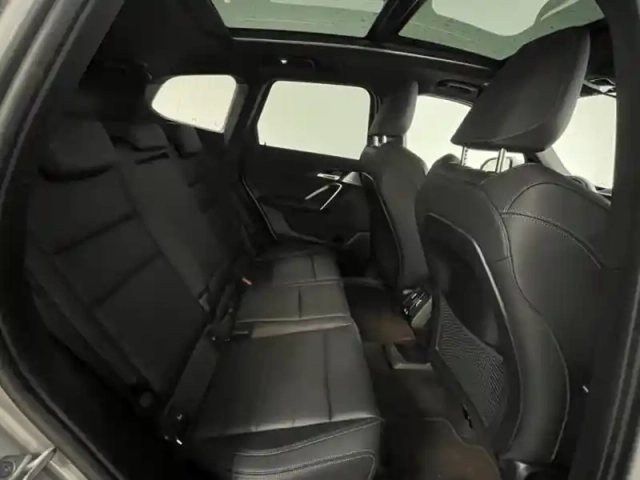 Bmw X1 sdrive18i 136ch m sport — photo 10