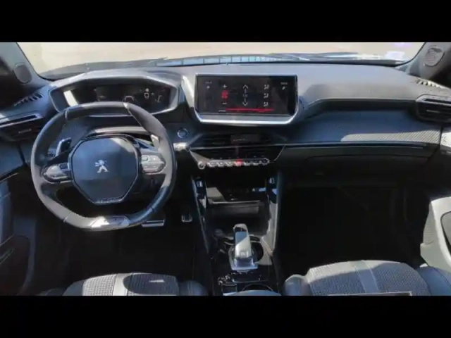 Peugeot 2008 1.2 puretech 130ch s&amp;s gt line eat8 7cv — photo 13
