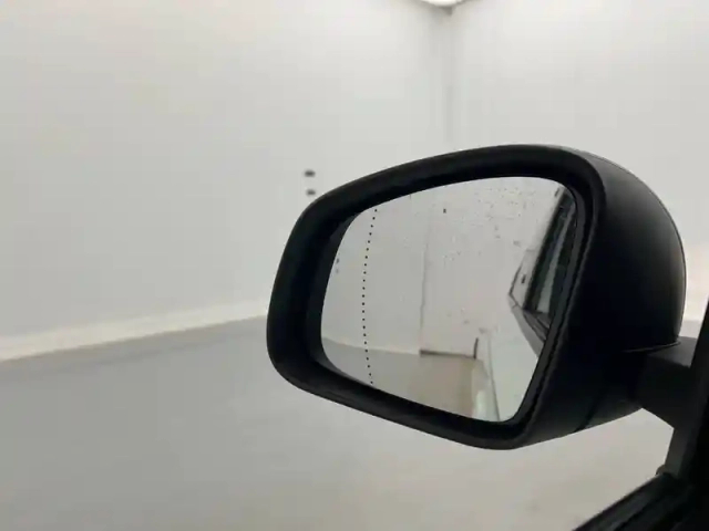 Renault Twingo iii tce 95 — photo 39