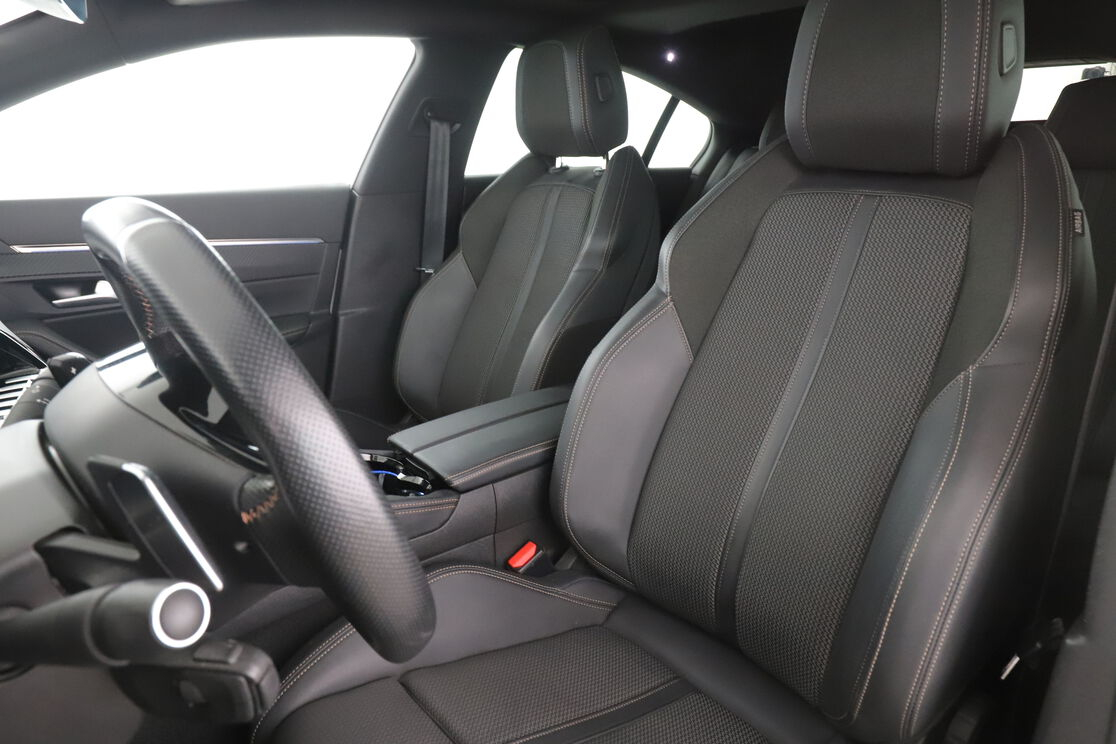 Peugeot 508 1.5 Blue-HDi GT EAT8 — photo 9