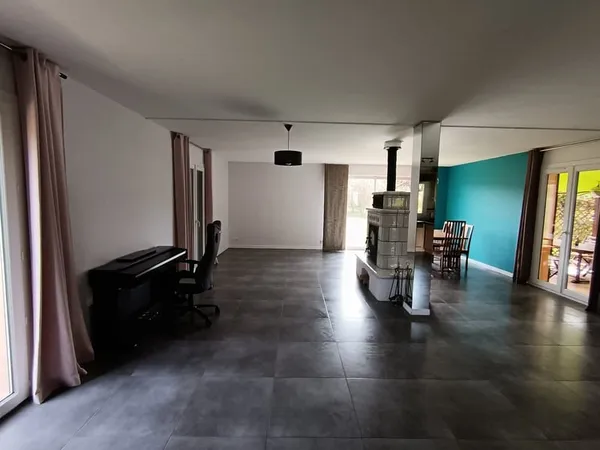 Maison meublée Castanet Tolosan 5 pièce(s) 122m2 59 avenue salettes à castanet