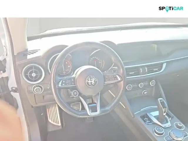 Alfa Romeo Stelvio 2.2 diesel 190ch ti at8 my21 — photo 13