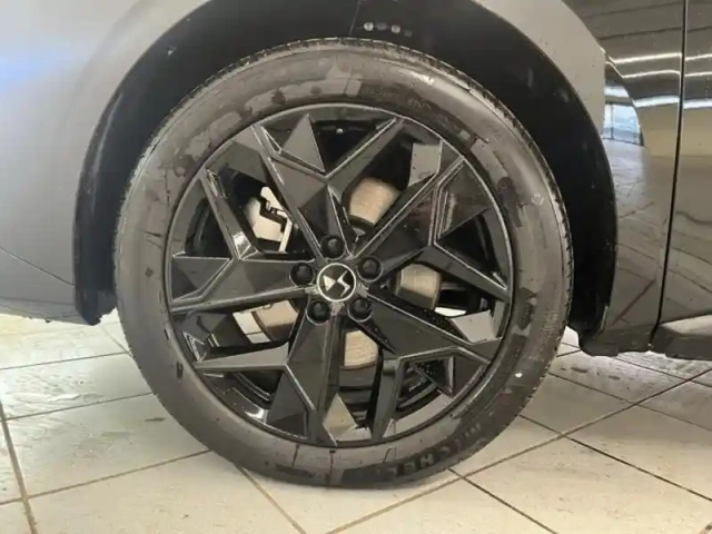 Ds Ds 4 n°4 plug-in hybrid 225ch etoile — photo 9