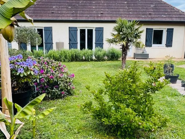 Maison 3 chambres + 2 chalets