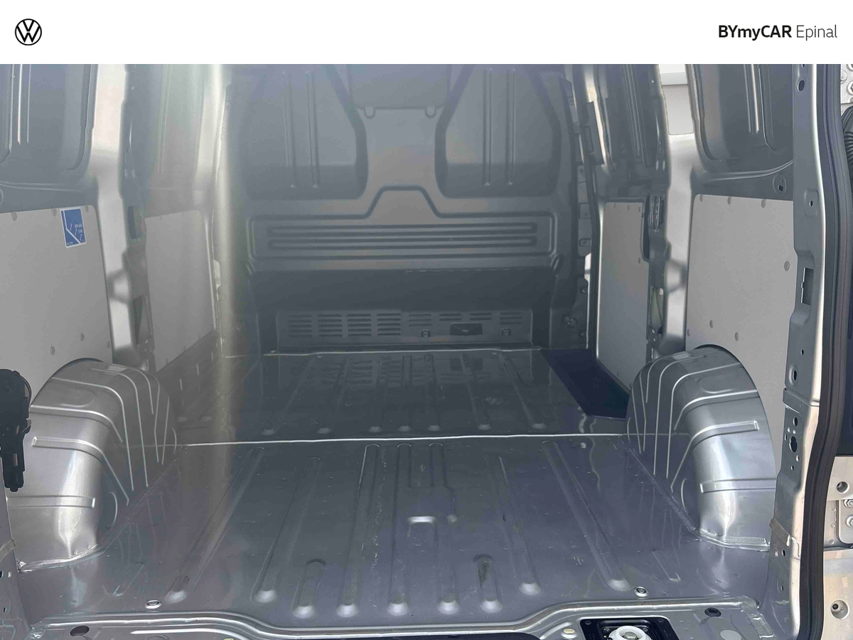 Volkswagen Utilitaires TRANSPORTER VAN L1H1 2.0 TDI 170 BVA8 4MOTION — photo 12