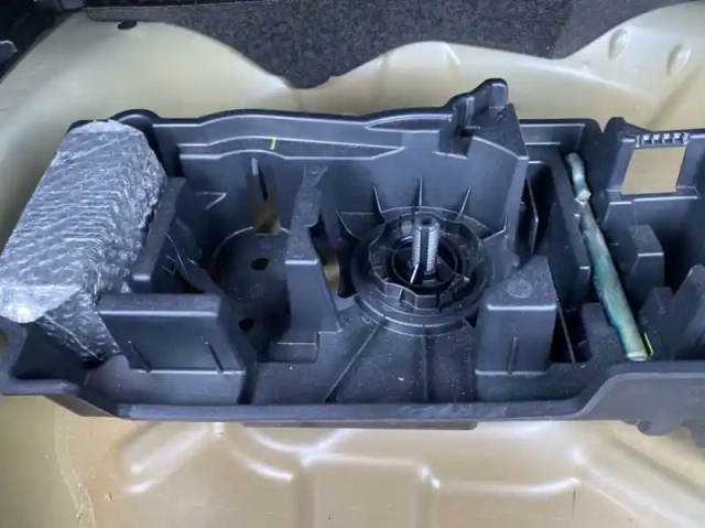 Citroën C4 bluehdi 130ch s&amp;s feel pack eat8 120g — photo 29
