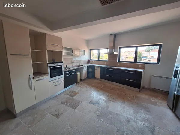 Appartement 2 pièces 91 m²