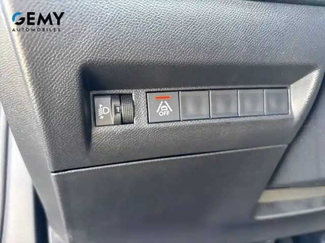Peugeot 2008 puretech 100 s&amp;s bvm6 — photo 17