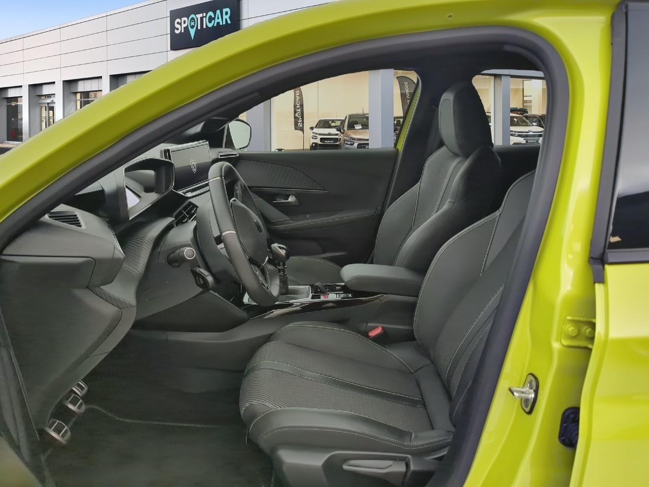 Peugeot 208 puretech 100 s&s bvm6 gt — photo 9
