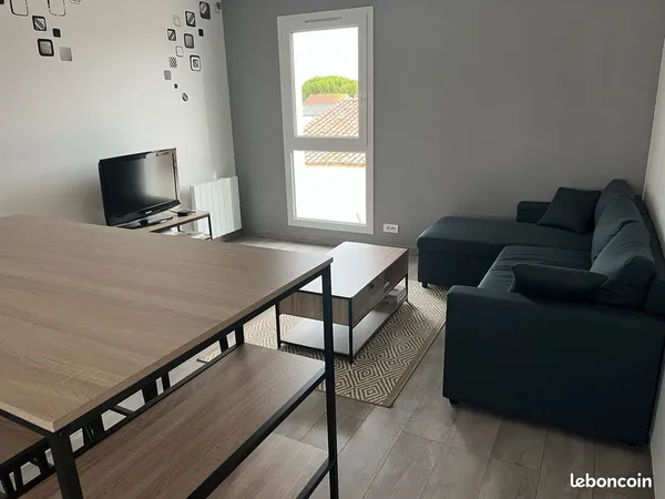 Meublé 48m2+parking sans charge locative - bail etudiant