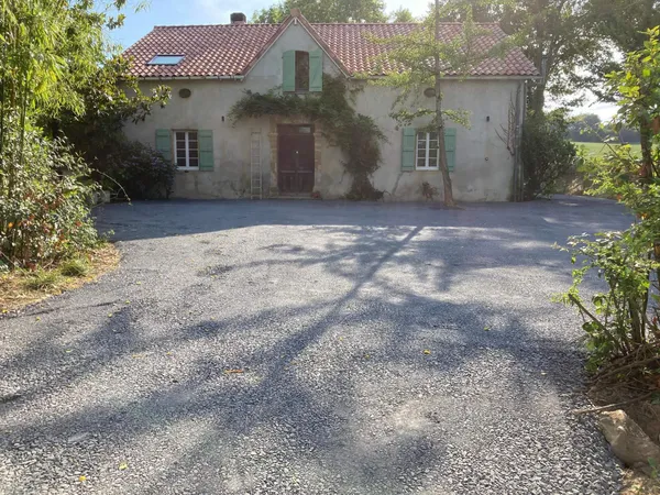 Loue maison 170m² proche Viella/Portet, dispo sept. 2025