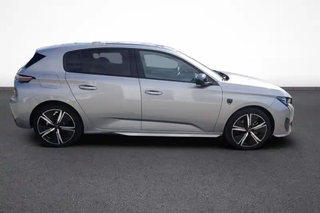 Peugeot 308 hybrid 136 e-dcs6 — photo 42