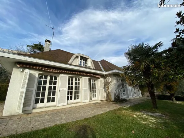 Villa 5 pièces 155 m²
