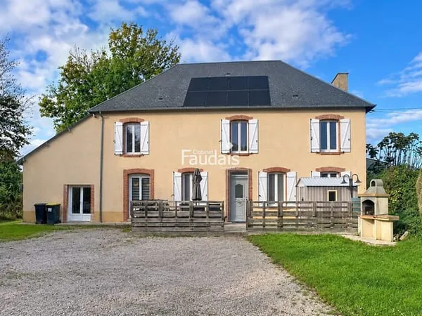 Maison à vendre au Dézert - 146 m², 4 chambres et terrain d