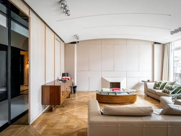 Duplex 7 pièces 230 m²