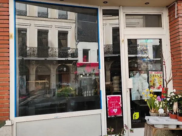 Local commercial 45 m² CAMBRAI