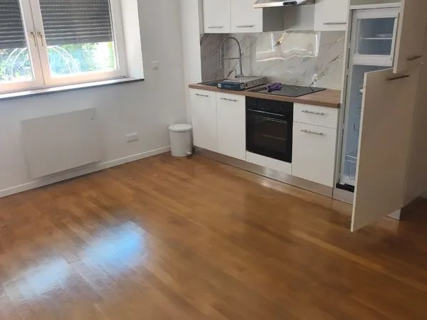 Loue appartement F2