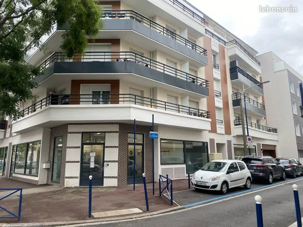 Parking DRANCY 4 routes/ av Henri barbusse