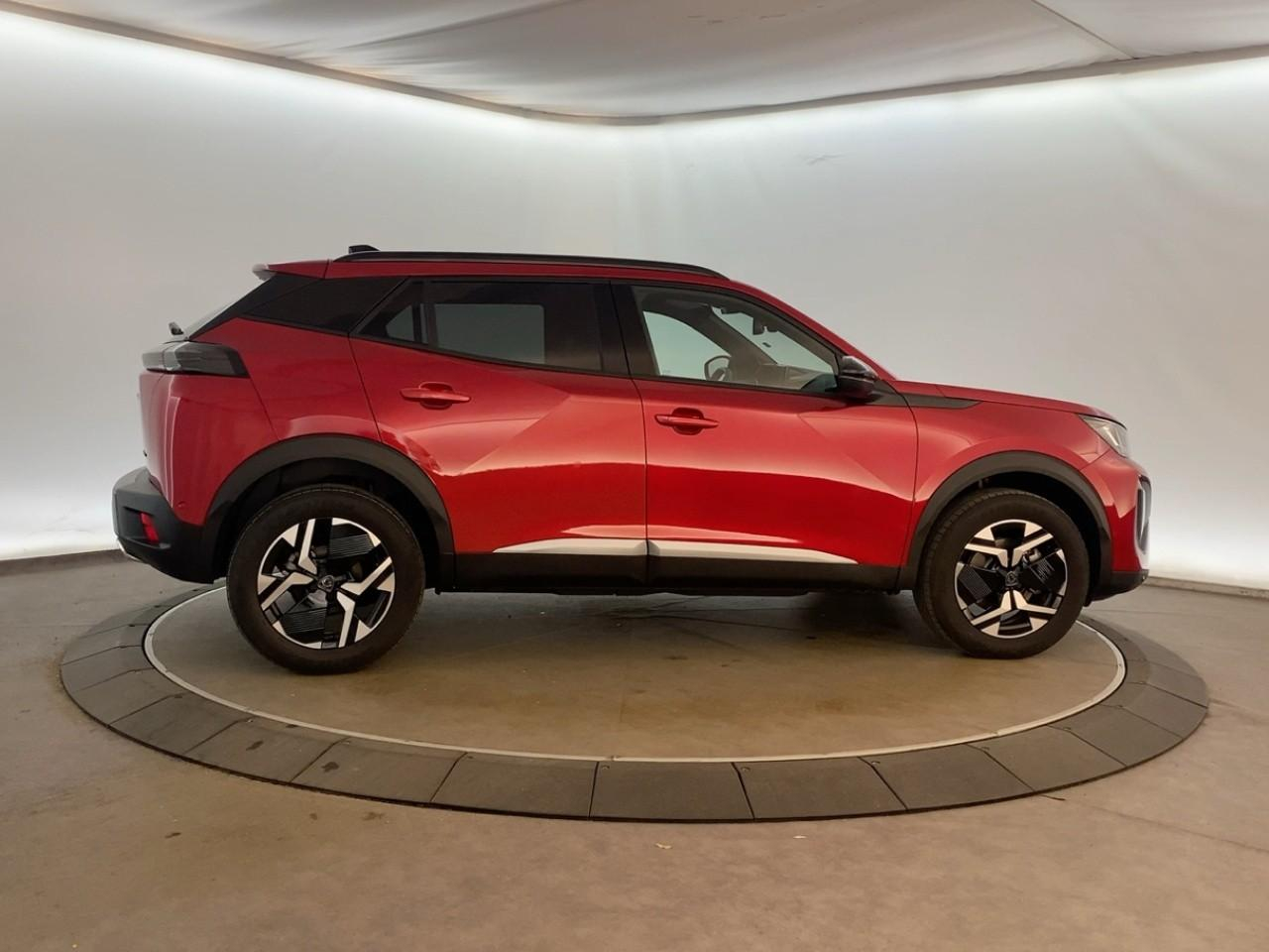 Peugeot 2008 hybrid 145 ch e-dcs6 allure — photo 4