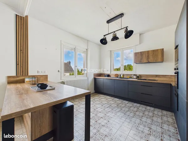 Maison 6 pièces 122 m²