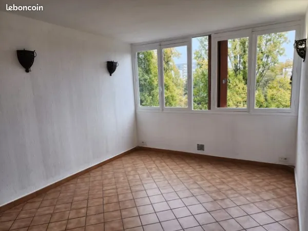 APPARTEMENT 54m2 SAVIGNY