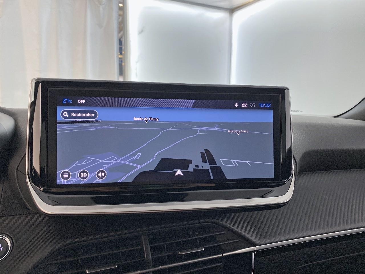 Peugeot 2008 hybrid 145 ch e-dcs6 allure — photo 14