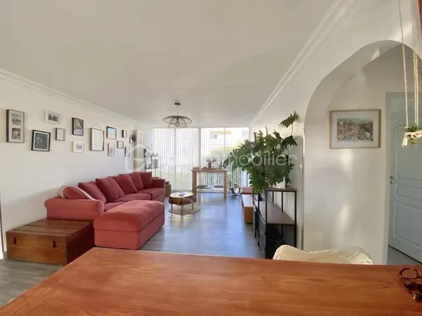 Appartement 4 pièces 77 m²