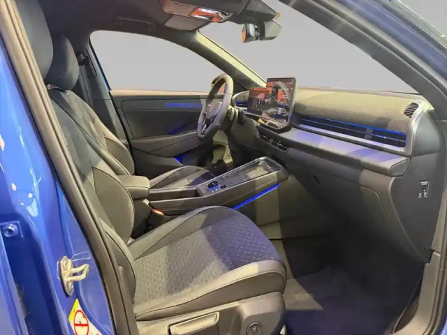 Volkswagen T-Roc 1.5 etsi evo2 hybrid 150 ch dsg7 — photo 11