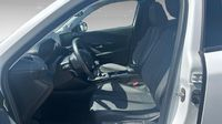 Peugeot 2008 1.5 BlueHDi 110ch S&S Allure — photo 9