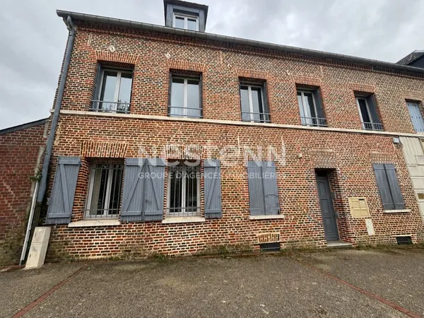 Immeuble Meru - Immeuble à fort potentiel - centre-ville - 245 m² à transformer selon vos projets