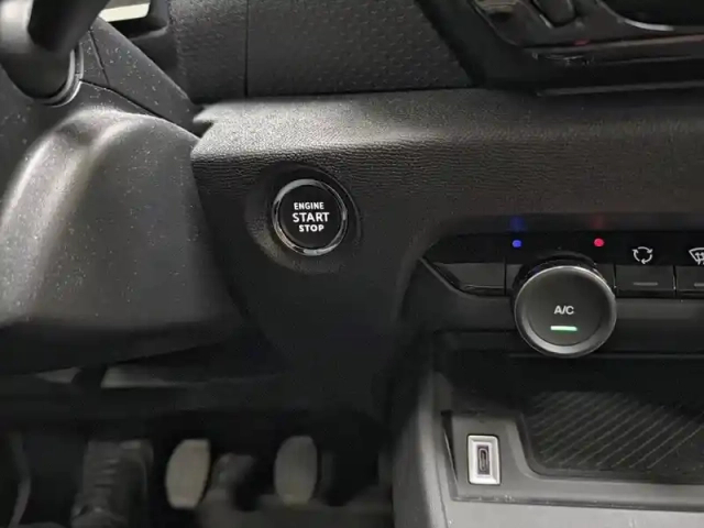 Citroën C4 puretech 130 s&amp;s bvm6 — photo 20