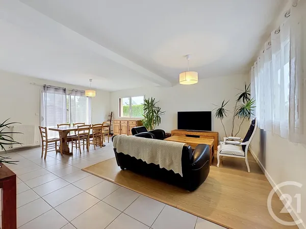 Maison 7 pièces 101 m²