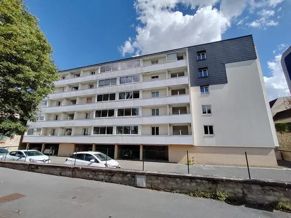 Appartement T1 53m² - Chantilly - 1850.1.2.3