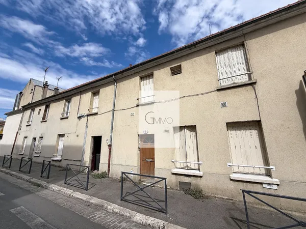 Studio a vendre  Choisy-le-Roi (94)